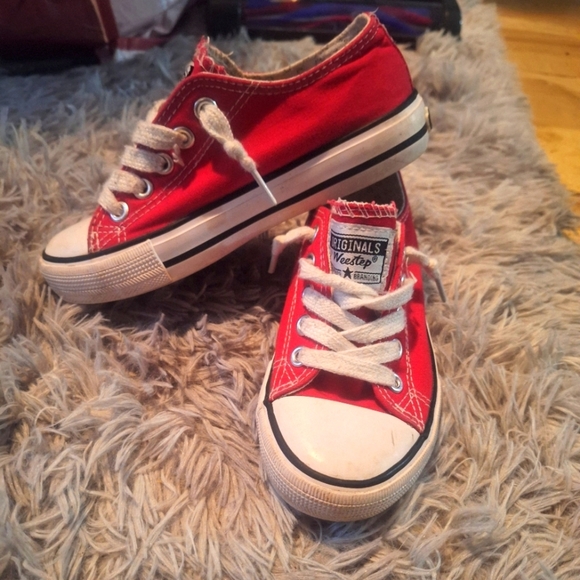 Kids Red Canvas Sneakers - Picture 1 of 5